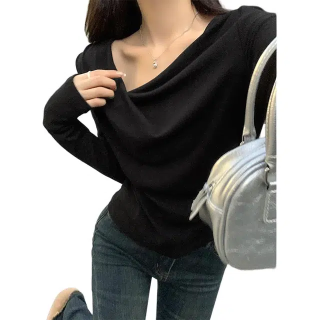 MUCCHIC T