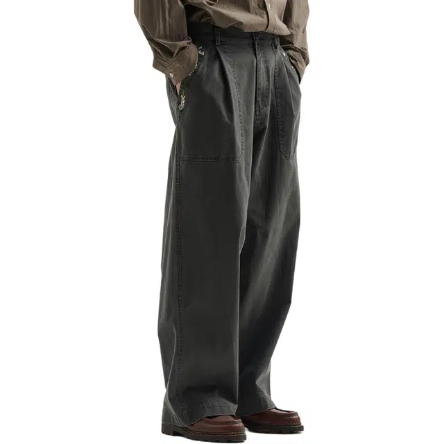 BUTTBILL