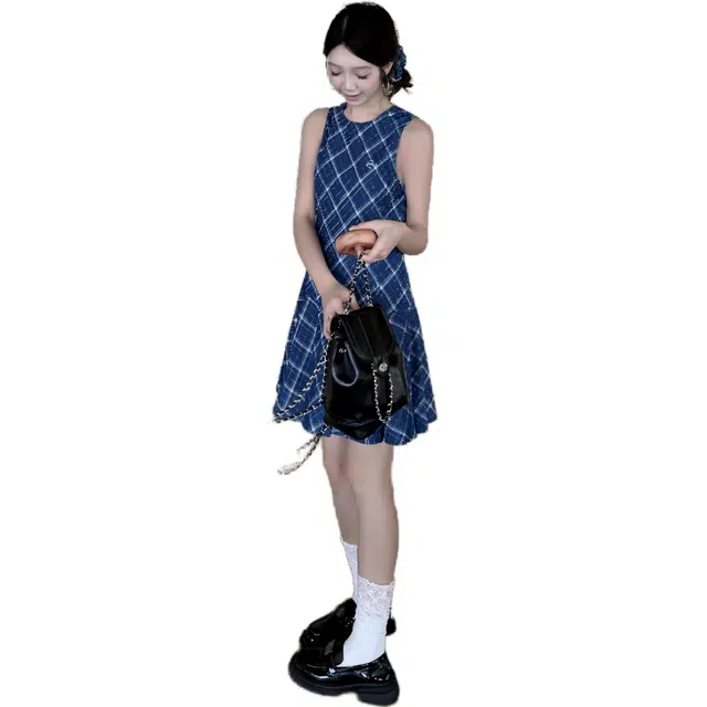 囍鱼少女 学院风格子设计感 女收腰显瘦中长裙气质裙子无袖连衣裙 女款