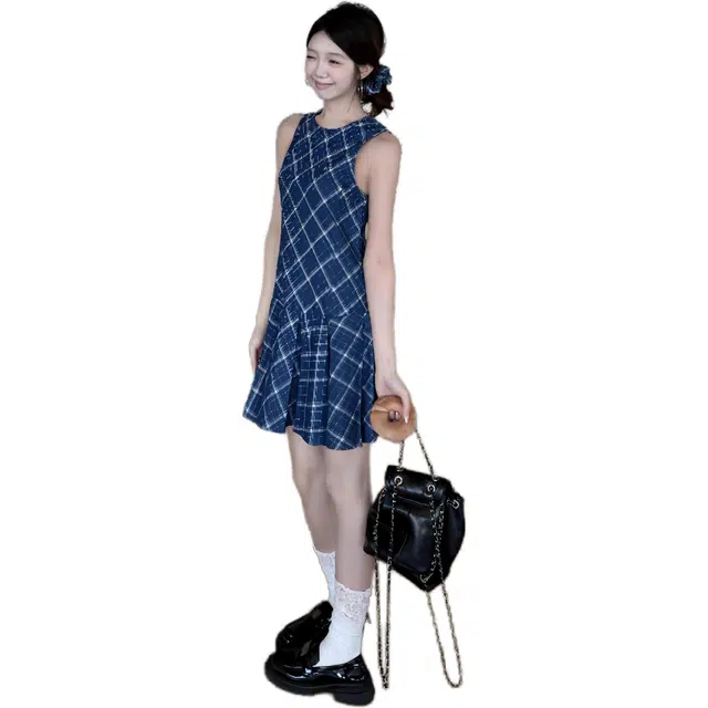囍鱼少女 学院风格子设计感 女收腰显瘦中长裙气质裙子无袖连衣裙 女款
