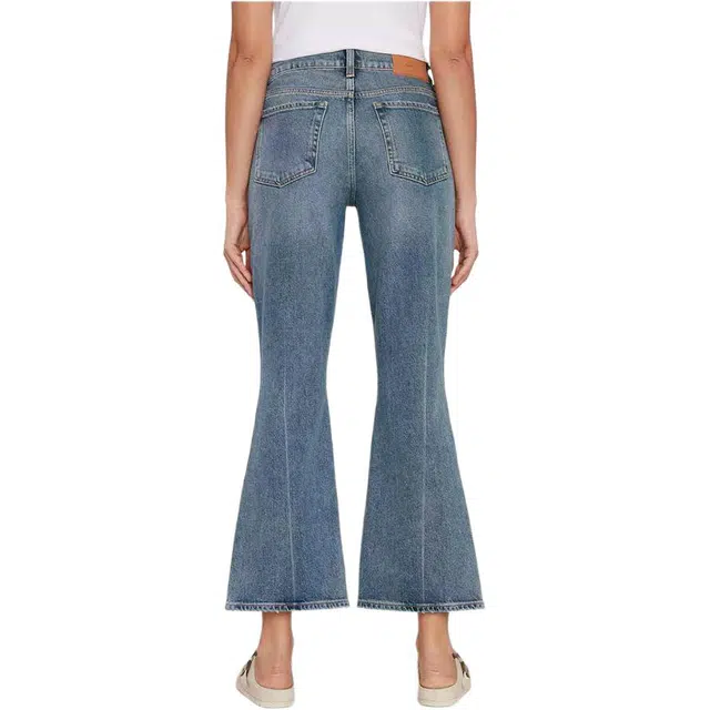 7 FOR ALL MANKIND