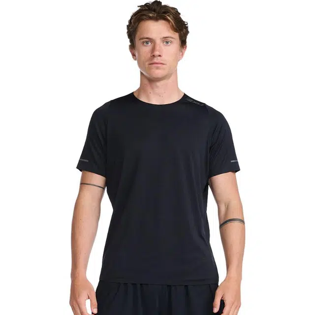 2XU T