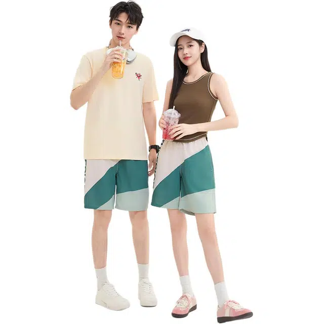 三福 色块字母运动中腰休闲短裤 男款