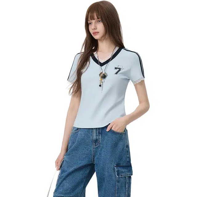 FOREVER 21 V T