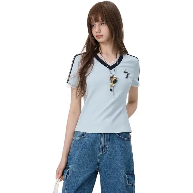 FOREVER 21 V T