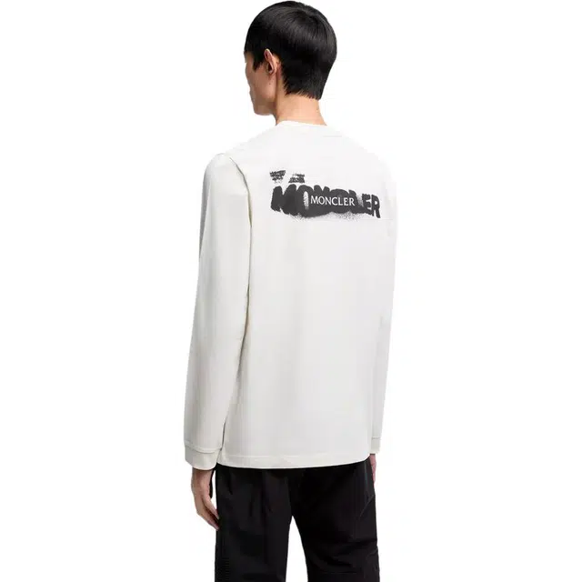 Moncler T