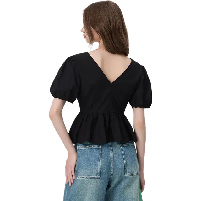 FOREVER 21 V
