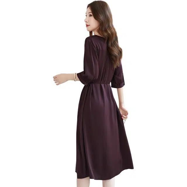 水墨佳人 通勤时尚休闲简约短袖连衣裙 女款