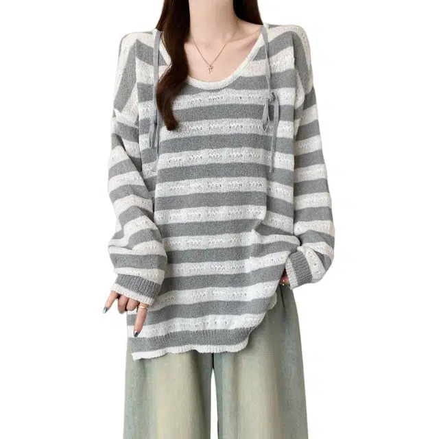 COMMA GIRL
