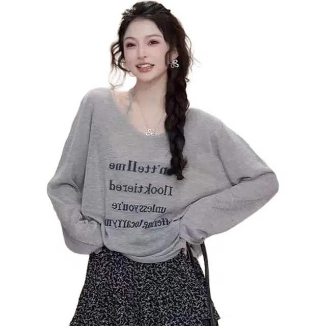 COMMA GIRL T