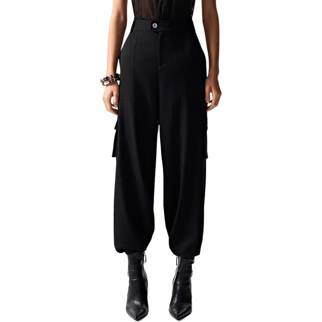 KARL LAGERFELD FW25 Logo