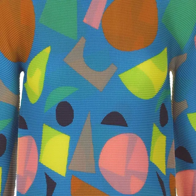 ISSEY MIYAKE T