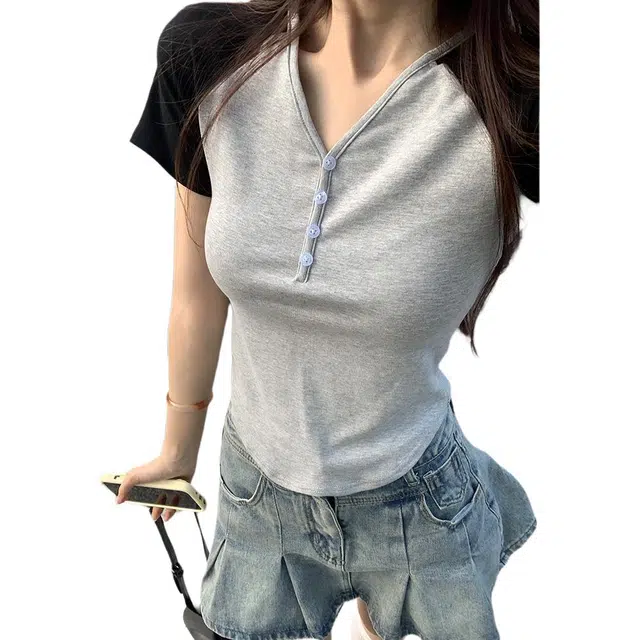 V T