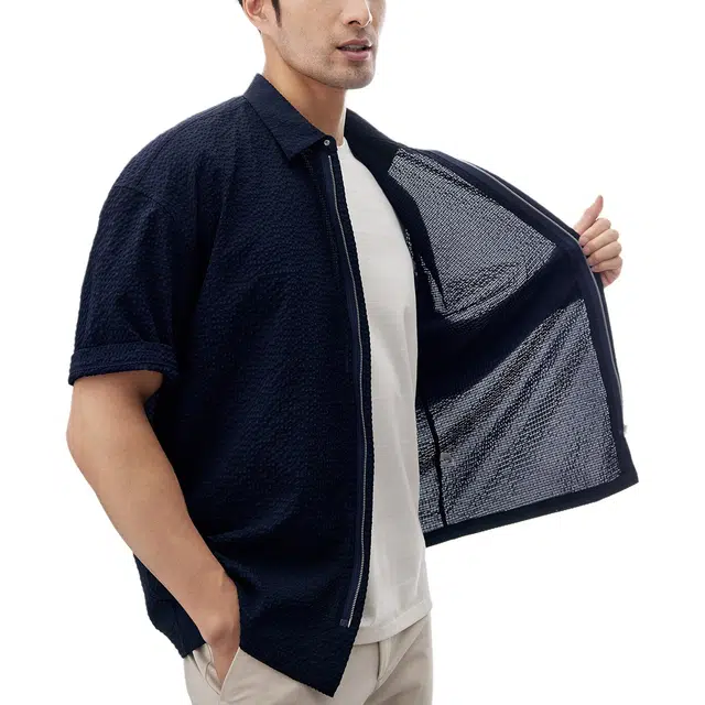 丹宁哲学 高档舒适泡泡纱面料纯色短袖基础大众衬衫 男款