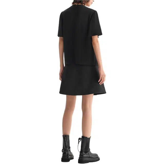 KARL LAGERFELD V T