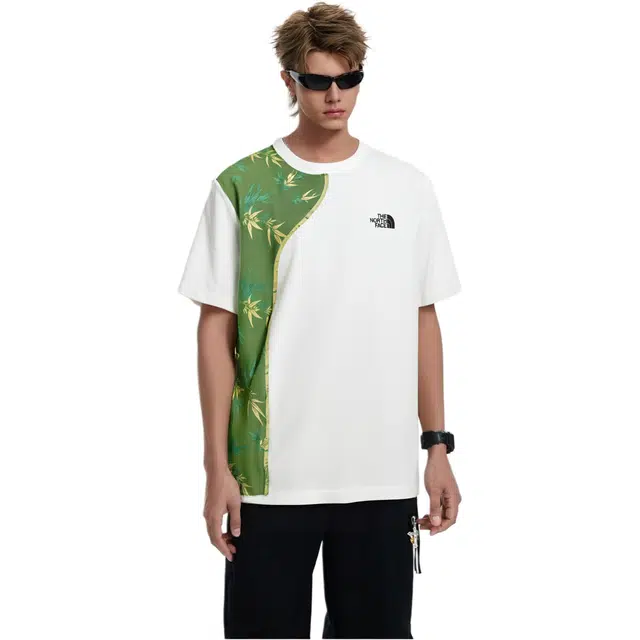 THE NORTH FACE Extraordinary T