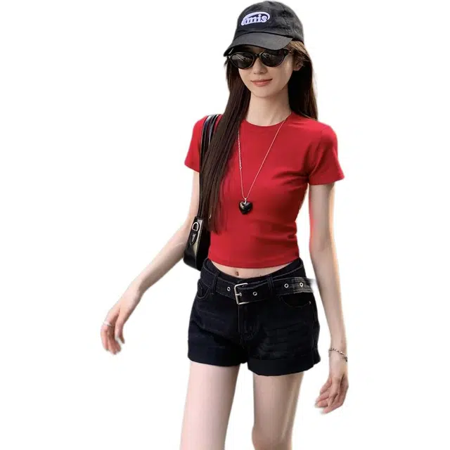 MUCCHIC T