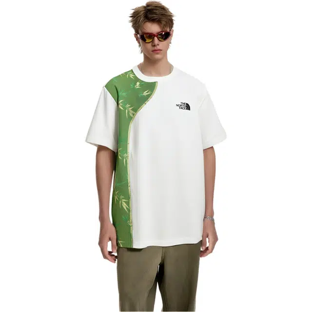 THE NORTH FACE Extraordinary T