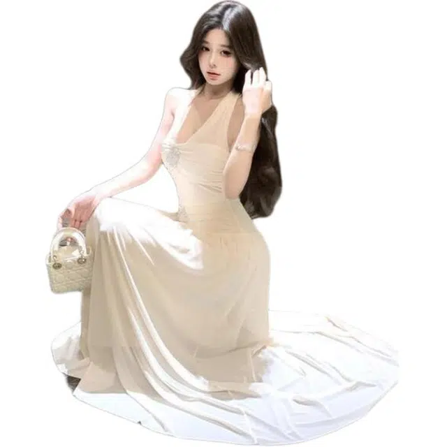 水中花 时尚气质简约优雅无袖连衣裙 女款