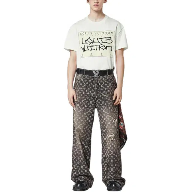 LOUIS VUITTON FW22 Logo