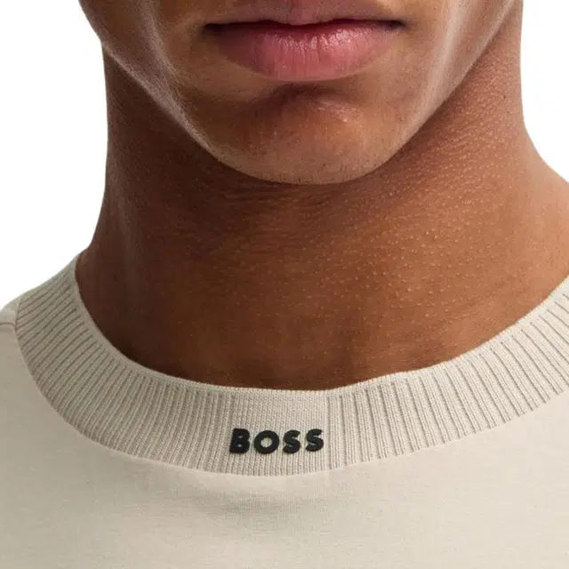 HUGO BOSS T
