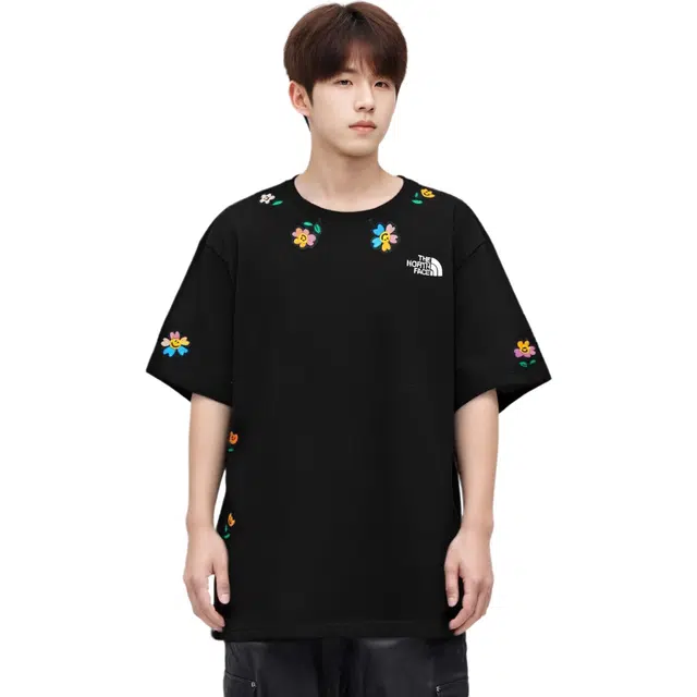THE NORTH FACE Extraordinary T