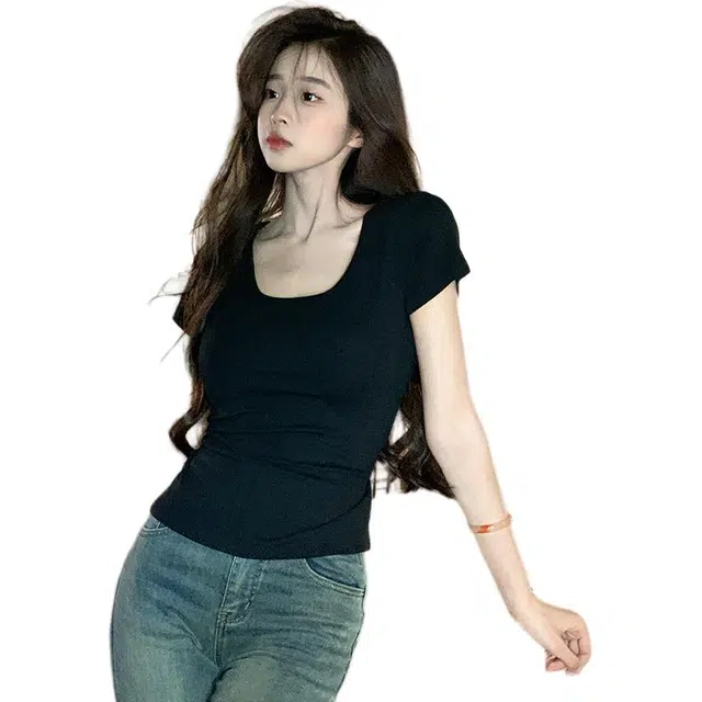 U T