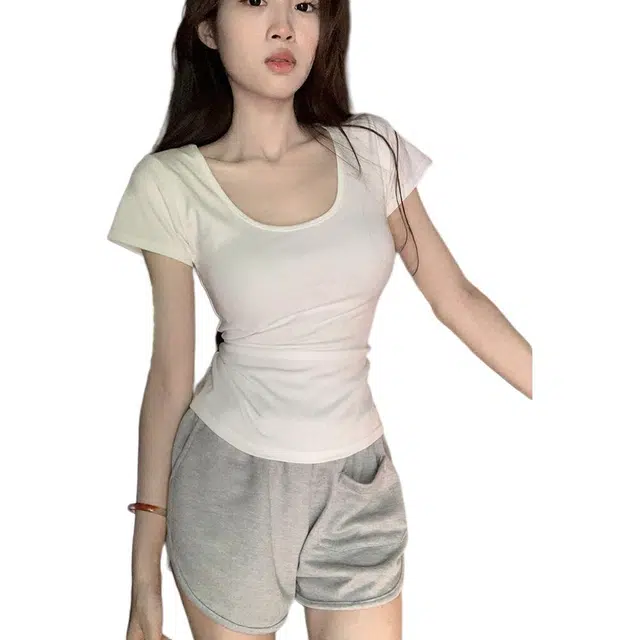 U T