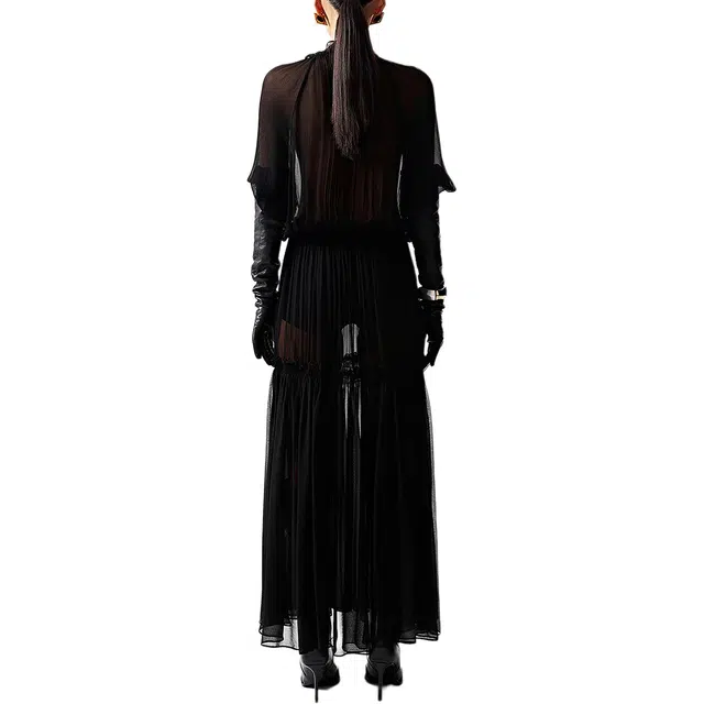 KARL LAGERFELD FW25 V