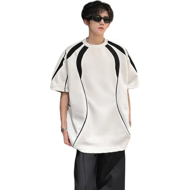 love monster T