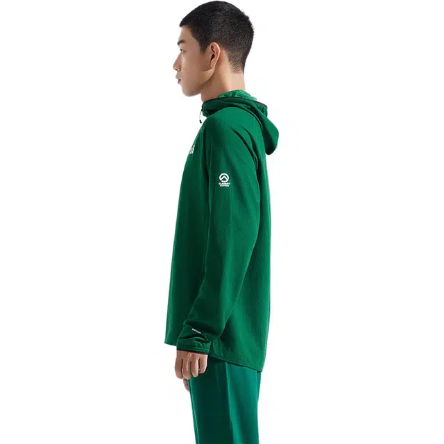 THE NORTH FACE SUMMIT DOTKNIT Logo