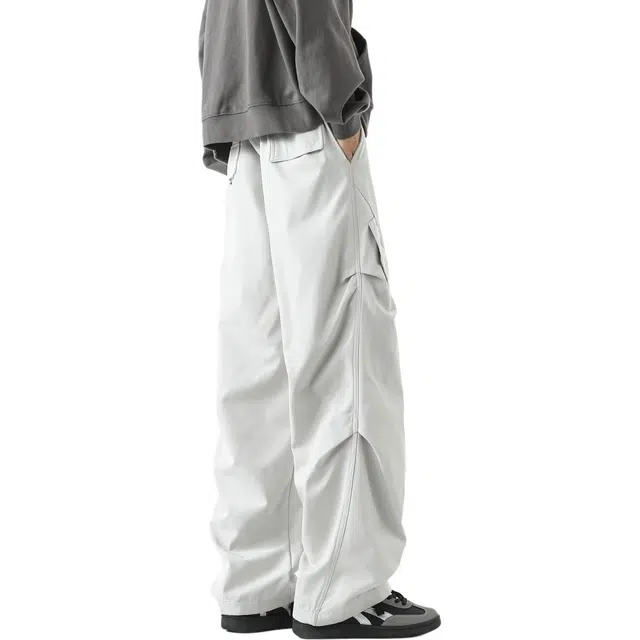 NINETEEN AUTUMN logo