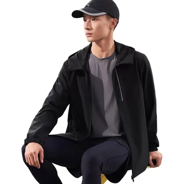特步 综训系列 纯色拉链连帽舒适透气百搭运动风衣 男款 正黑色
