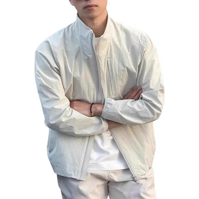 地界二 夏季薄款冰丝速干纯色常规修身型潮牛仔外套 男款