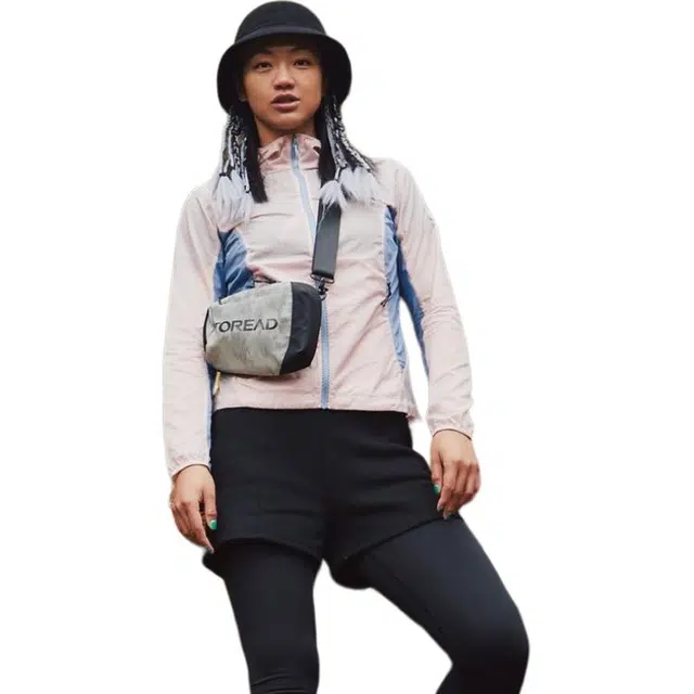 探路者 超轻纯色连帽拉链长袖防晒服 女款 城市粉