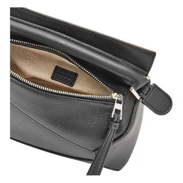 LOEWE Puzzle
