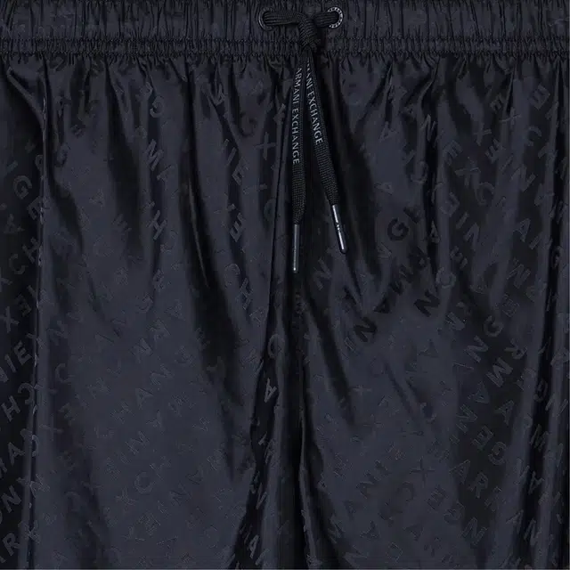ARMANI EXCHANGEAE FW25