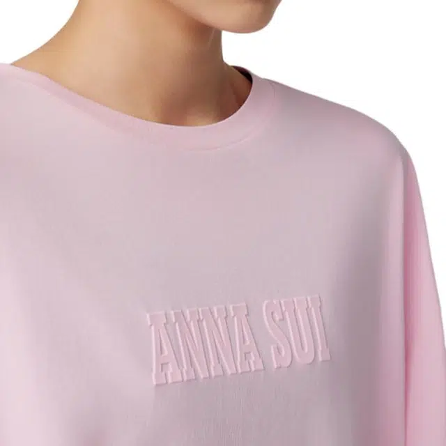Logo T