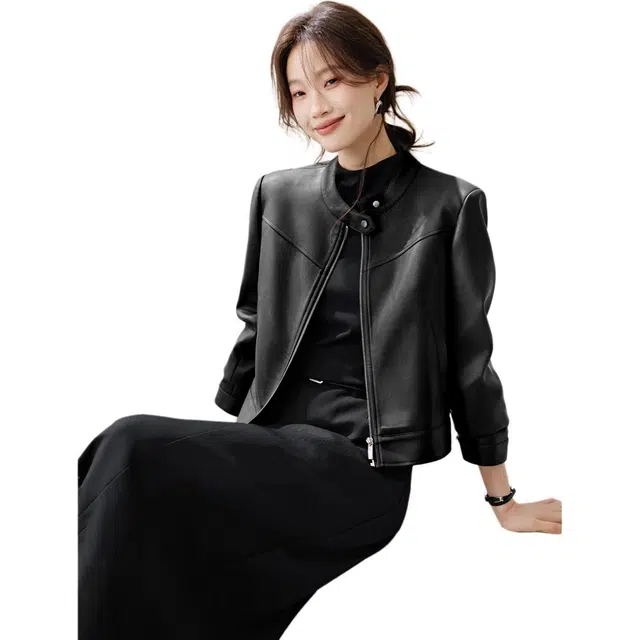 沫晗依美 机车风简约纯色通勤长袖皮衣 女款