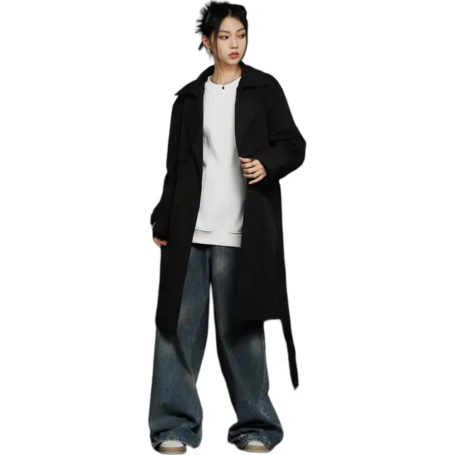 融合多风格的中长款时尚服饰大衣 男女同款