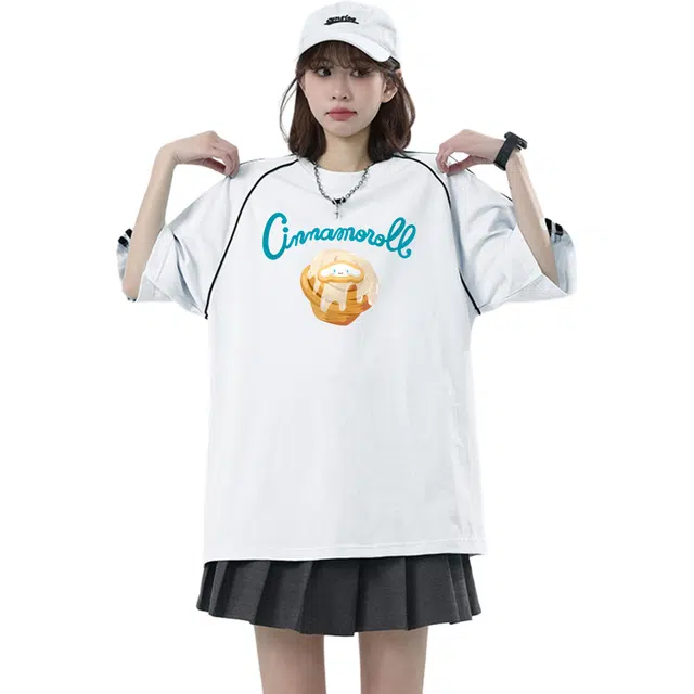 Sanrio x CINNAMOROLL T