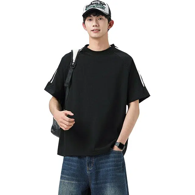 Fakeyoung T