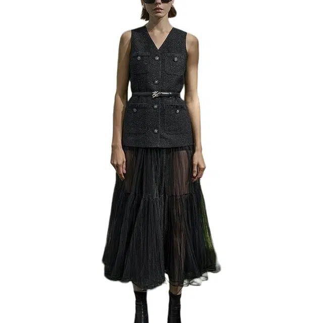 KARL LAGERFELD FW25 V