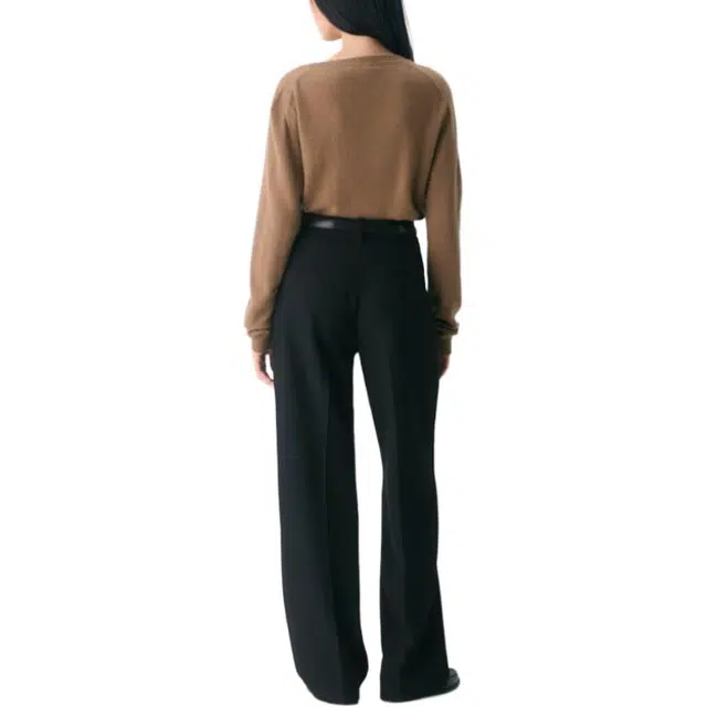 ARITZIA FW25 Bare Cashmere V-neck Sweater V