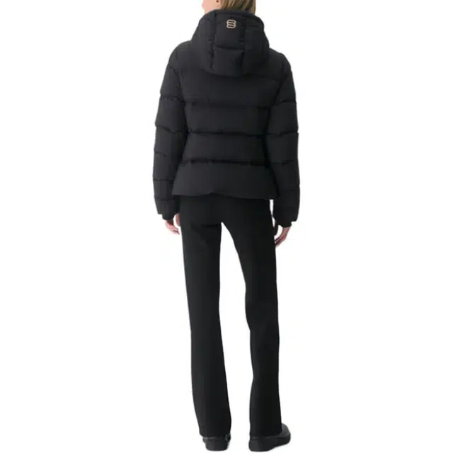 ARITZIA The SuperSnug Puff - cliMATTE