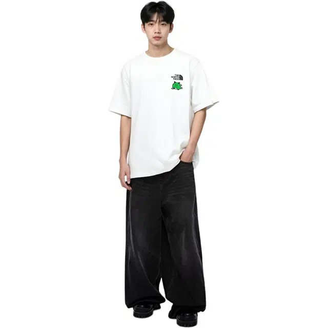 THE NORTH FACE Extraordinary logoT