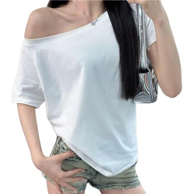 MUCCHIC 2025 T