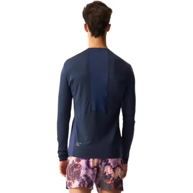 OUTOPIA T
