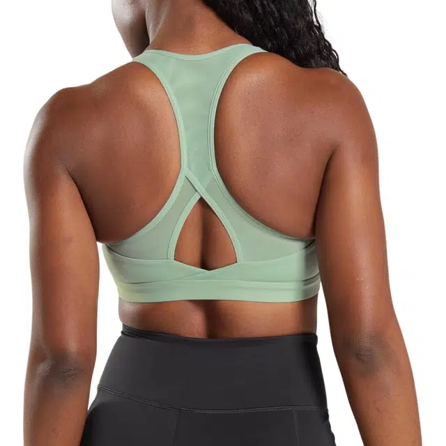 GYMSHARK Crossover Logo