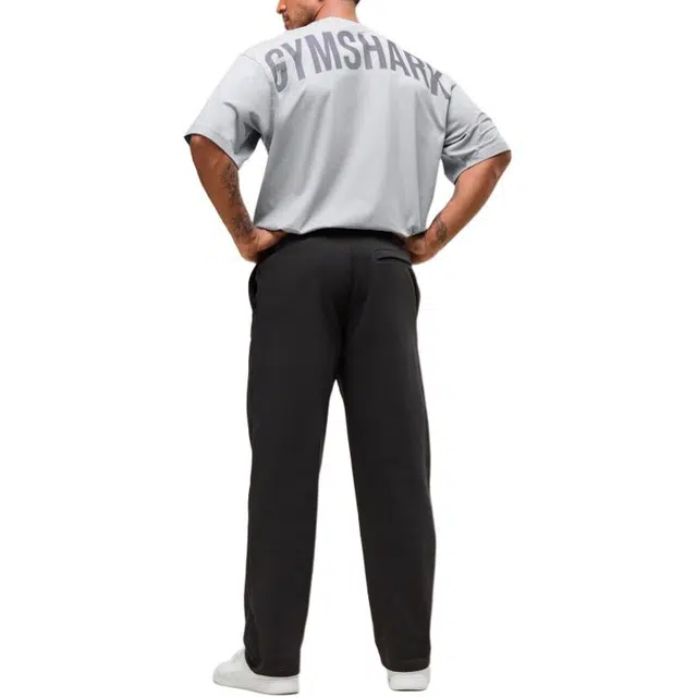 GYMSHARK T